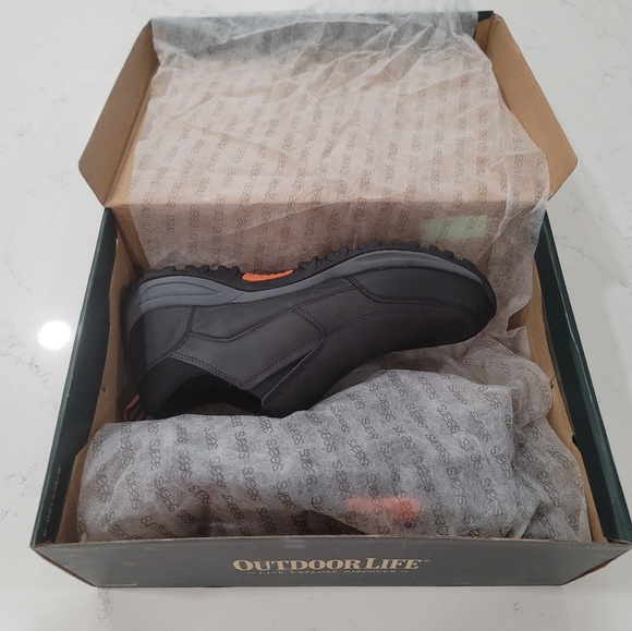 Men's Waterproof Leather Casual Shoes Size 10 - Picture 8 of 15